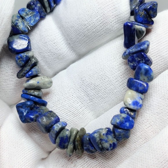 Lapis Lazuli Stretch Bracelet 5-8mm chip natural stone includes felt pouch-CB01 - Picture 5 of 9